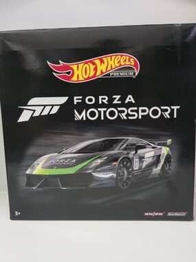 Hot Wheels 
2021 Premium Forza Motorsport Box Set